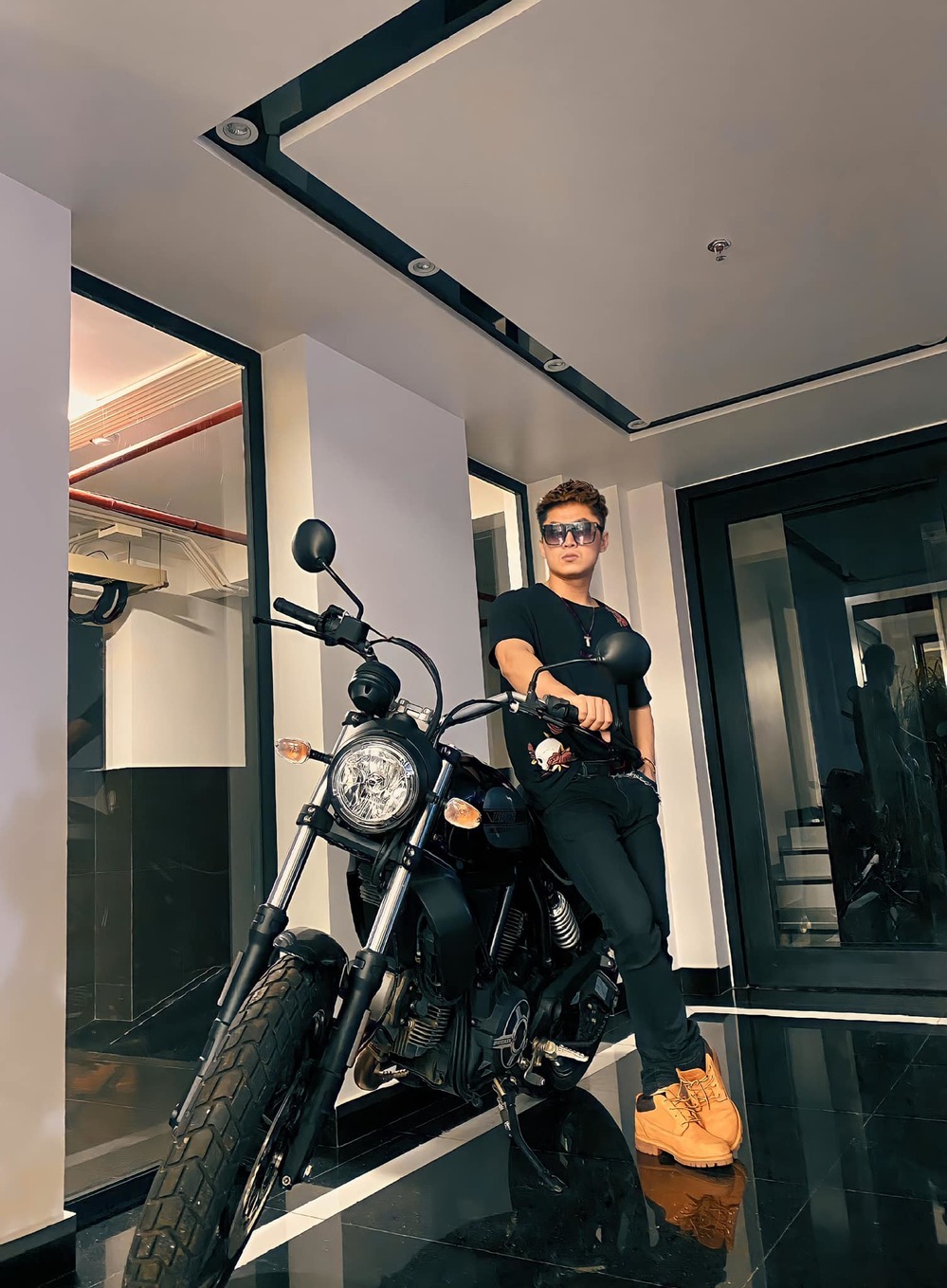 Du Thiên sở hữu khối tài sản giàu có sau nhiều năm hoạt động nghệ thuật