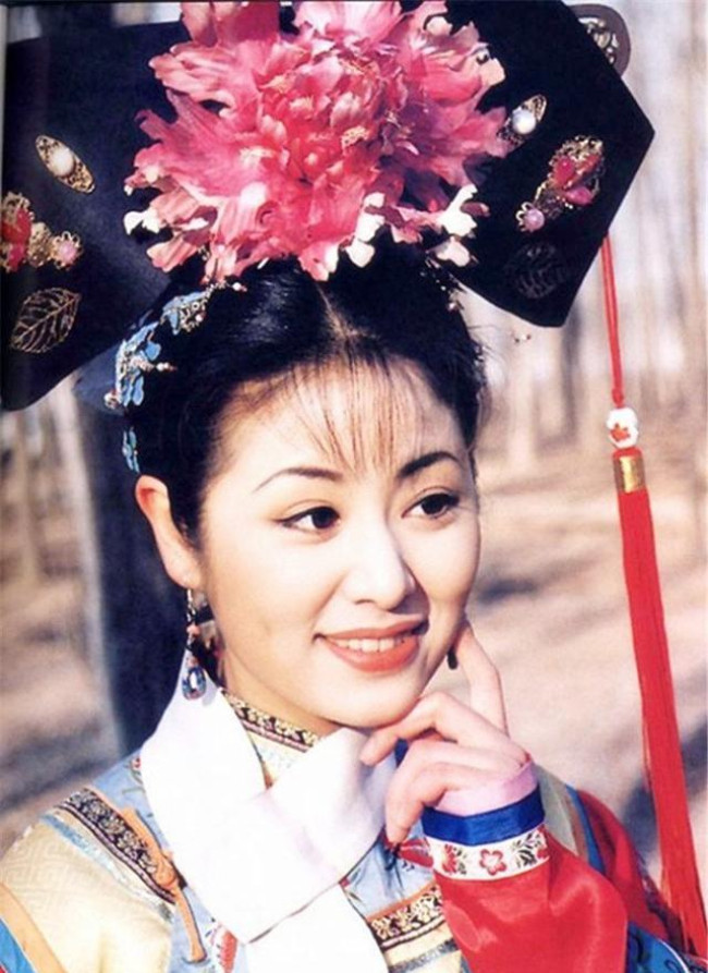 Nàng Hạ Tử Vi xinh đẹp do Lâm Tâm Như đóng.