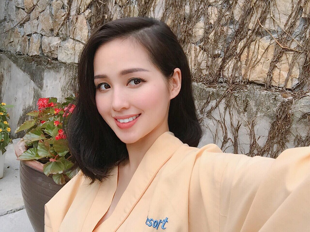 Dù lăng xê bất kỳ phong cách thời trang nào, Tâm Tít bao năm qua vẫn là hình mẫu hot girl nổi bật, được nhiều người yêu mến.