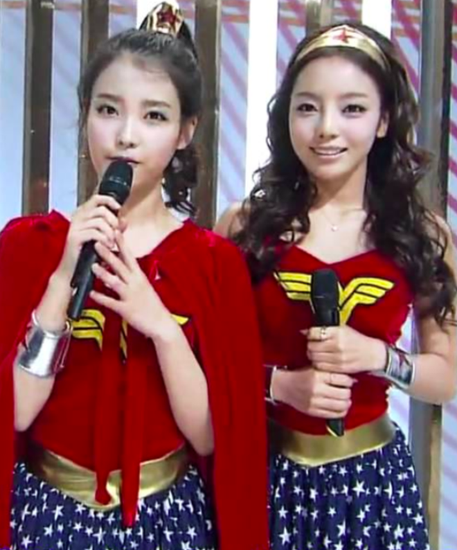 Những người bạn thân thiết của IU đều không chịu được áp lực công việc và cuộc sống