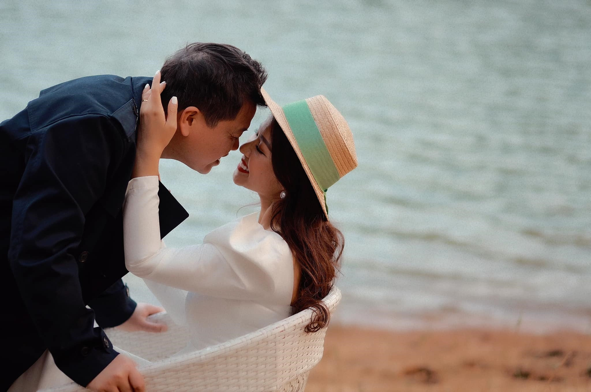 NSƯT Đăng Dương và vợ hiểu, hợp nhau về quan điểm sống.