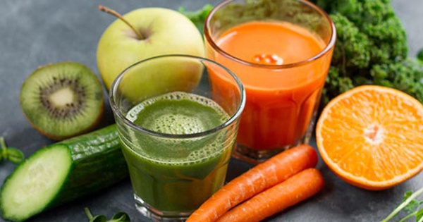 Nguy cơ guy cơ nhiễm ký sinh trùng sau uống nước ép rau củ quả.