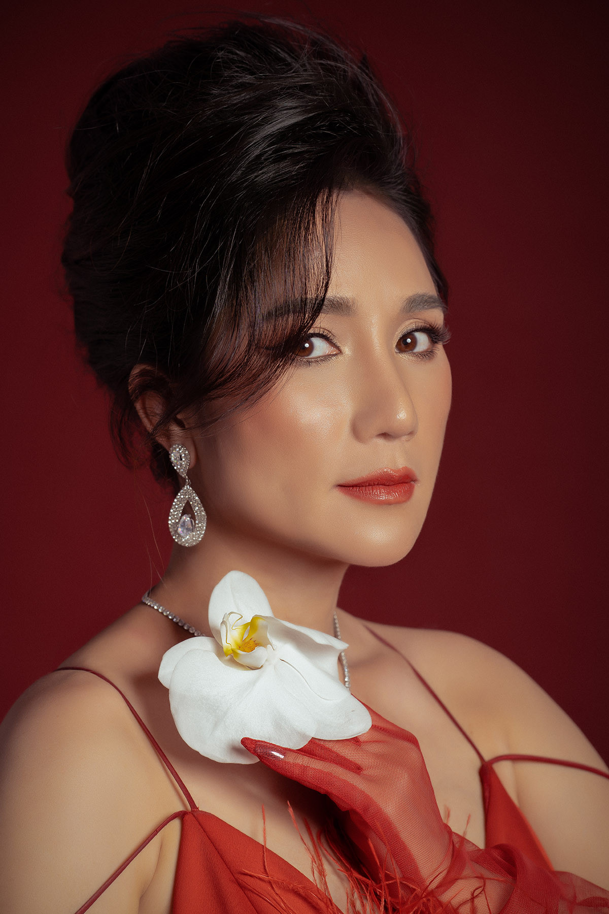 Cô muốn tìm người có ngoại hình, hợp tâm ý và tính cách để trò chuyện. Cát Tường không quan trọng người đó đã ly hôn, mất vợ hay có con lớn.