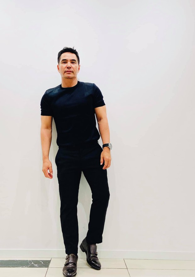 Anh cho biết đã từng kết hôn và cũng đã ly hôn nhưng đến hiện tại, chưa từng công khai vợ con