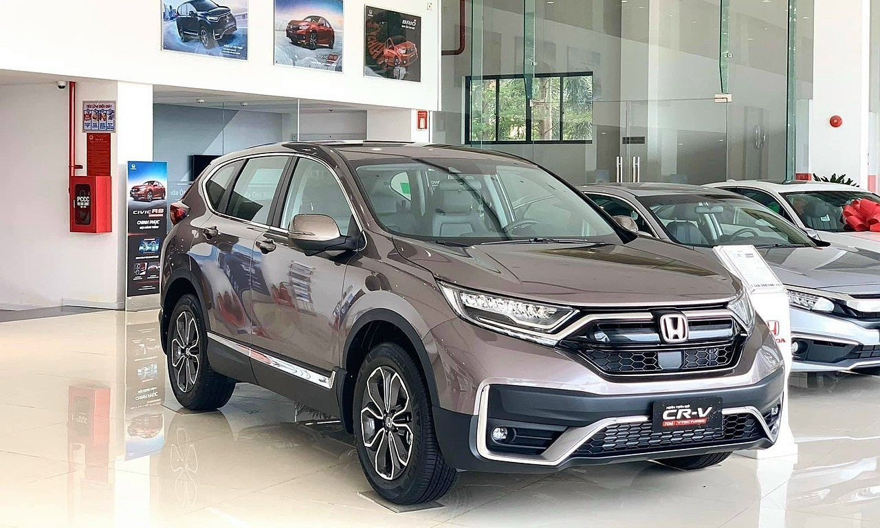 Honda CR-V giảm 100% phí trước bạ.