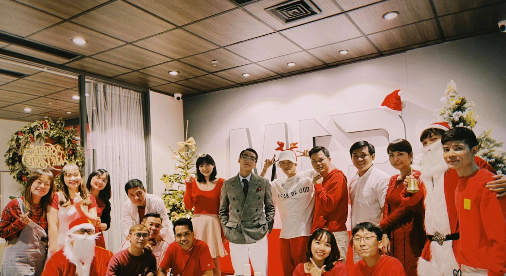 Sơn Tùng đang trực tiếp là chủ sở hữu 3 công ty giải trí cùng mang thương hiệu M-TP