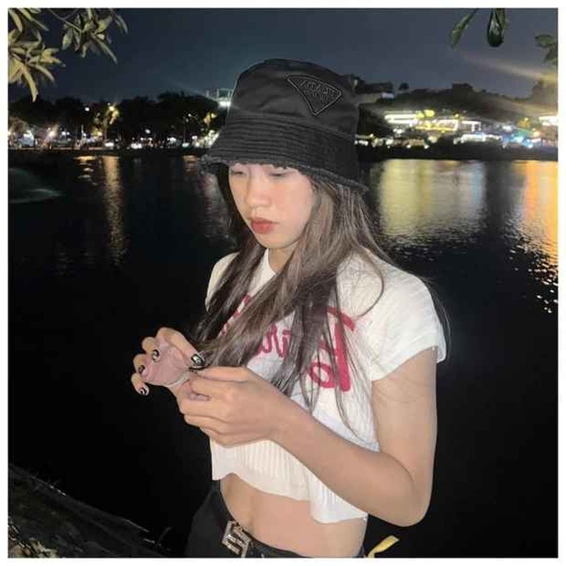 Trong đội tuyển nữ Việt Nam, Thanh Nhã cũng khá tinh nghịch khi thường đưa ra những trò đùa để chọc các chị lớn.