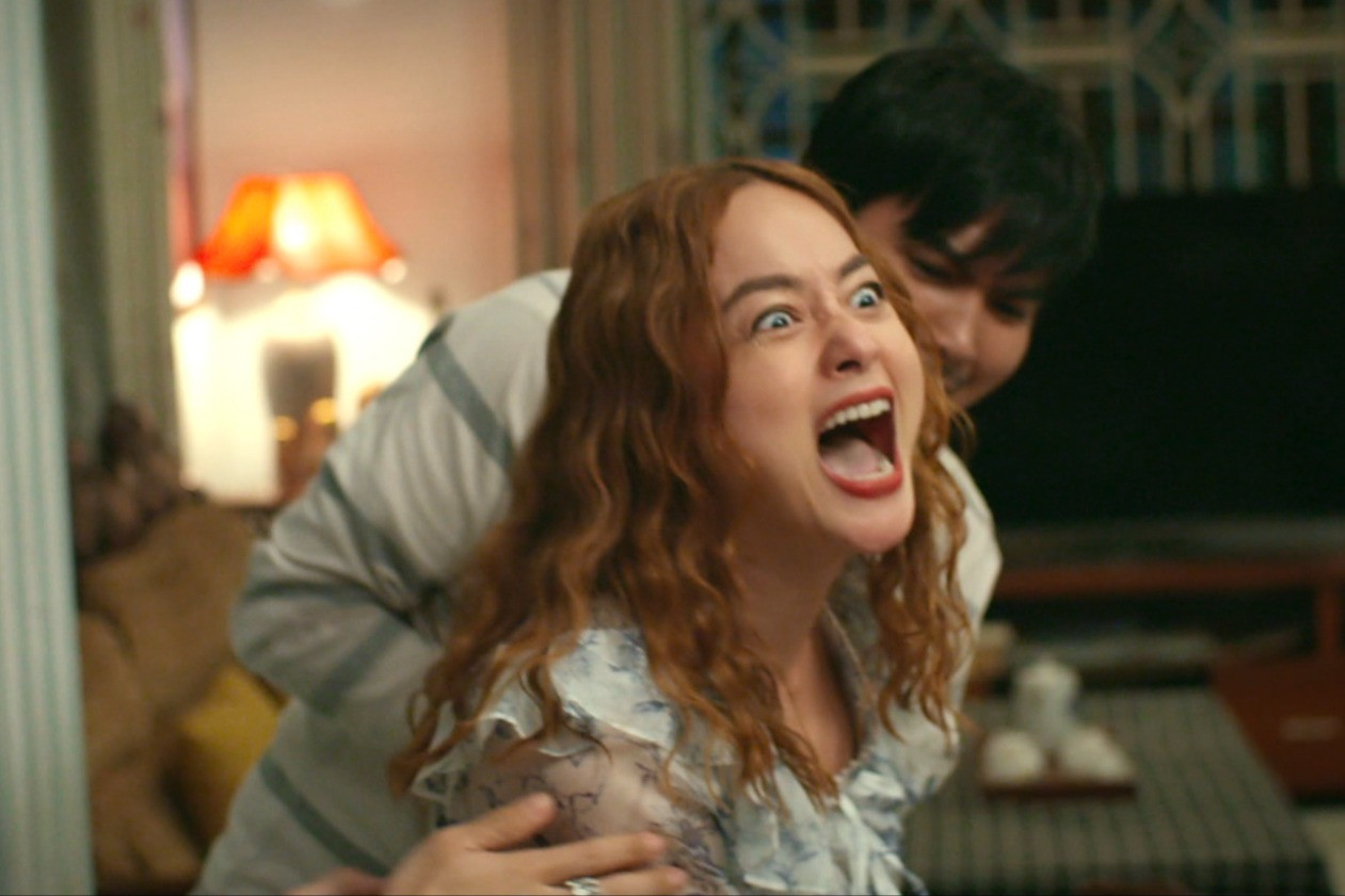 Phản ứng thái quá của nhân vật Hà (Lan Phương) dù chỉ trong tưởng tượng của Thành cũng bị cho là lố. 