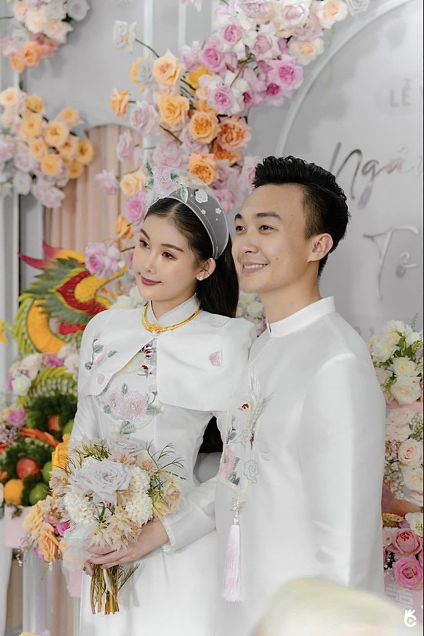 Ngân Anh lên xe hoa với chồng là BTV Phan Tô Ny