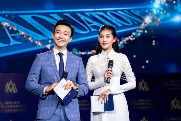 Ngân Anh và Phan Tô Ny là bạn dẫn ở các sự kiện