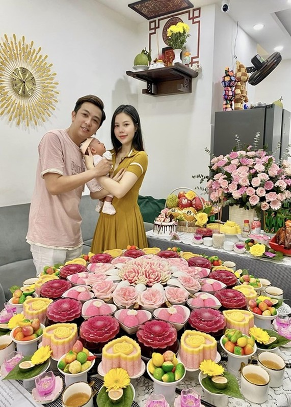 Tháng 10/2022, Lý Tuấn Kiệt làm đám cưới với hot girl Linh Rin. Tháng 4 vừa qua, vợ Lý Tuấn Kiệt sinh con gái đầu lòng. Ảnh: FBNV.