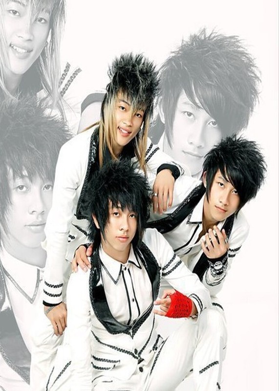 Sau See tình của Hoàng Thùy Linh, tới lượt Thêm một lần đau của nhóm HKT là ca khúc Việt gây bão thế giới. Ảnh: Dân Việt.