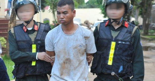 Bắt giữ một trong các nghi phạm tham gia vào vụ tấn công trụ sở UBND xã thuộc huyện Cư Kuin. Ảnh: Báo Công an nhân dân