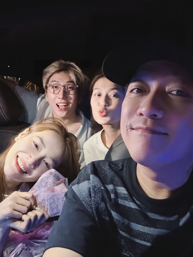 Phát La - Thiên Ân góp mặt trong nhiều buổi vui chơi của vợ chồng Nhã Phương