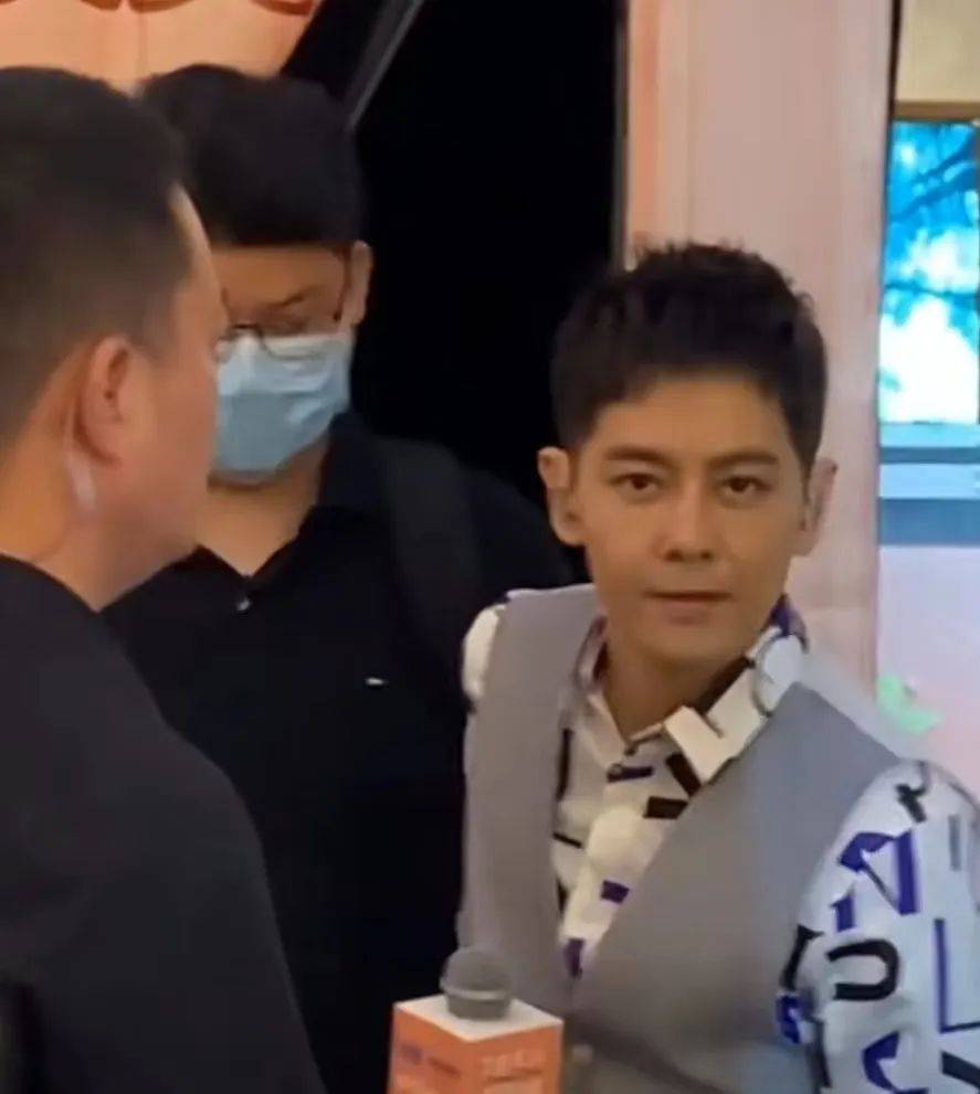 Hình ảnh gần đây nhất của Lâm Chí Dĩnh