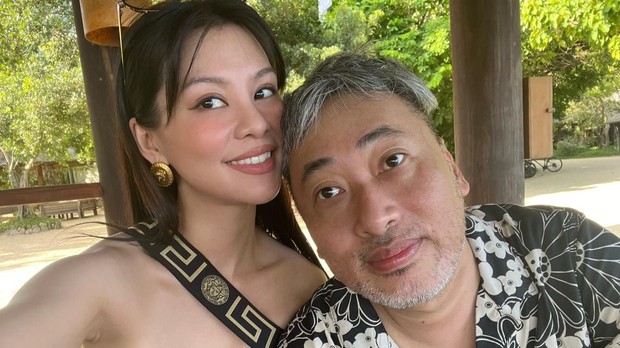 Bùi Lan Hương công khai yêu đạo diễn Nguyễn Quang Dũng. Cả hai có chuyến nghỉ dưỡng tại Nha Trang.