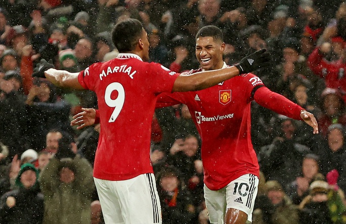 Anthony Martial không trở thành đối tác ăn ý của Marcus Rashford