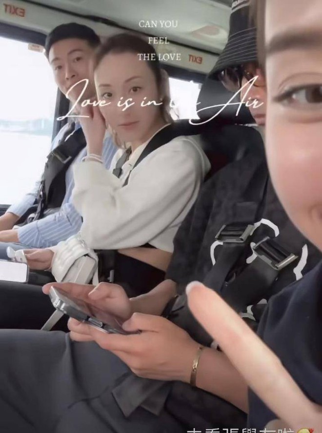 Hơn 1 tuần trước, cô còn cùng ông xã đi chuyên cơ riêng tới xem concert Trương Học Hữu