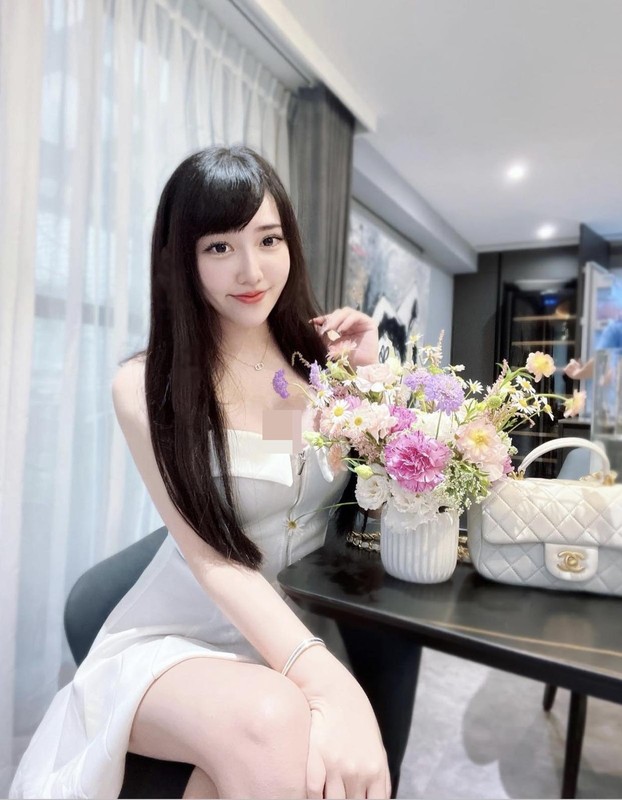 Elle Li hiện sở hữu trang cá nhân Instagram thu hút gần 400 nghìn lượt follow.