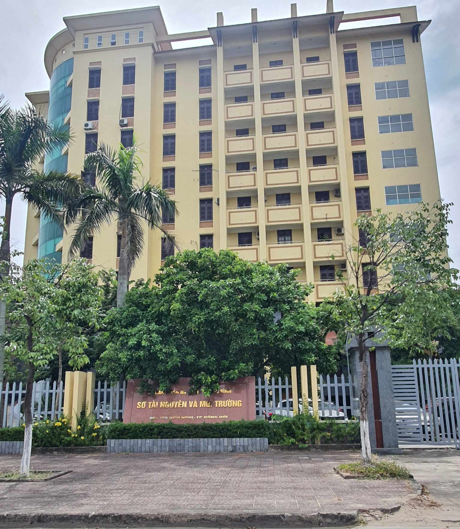 Sở TN&MT tỉnh Quảng Bình, nơi 4 cán bộ bị bắt quả tang đánh bạc đang công tác - Ảnh: Hải Sâm