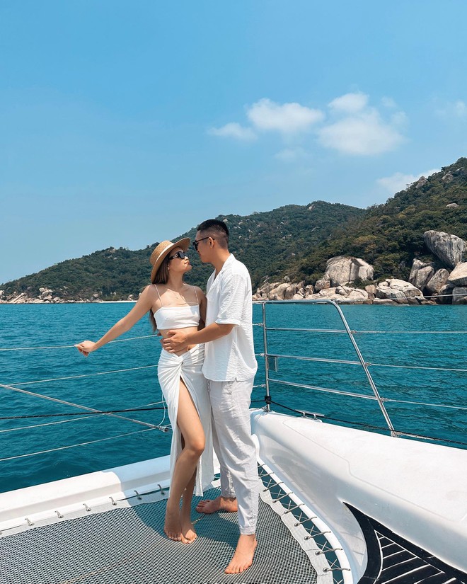 Cuộc sống đáng ngưỡng mộ của cặp đôi