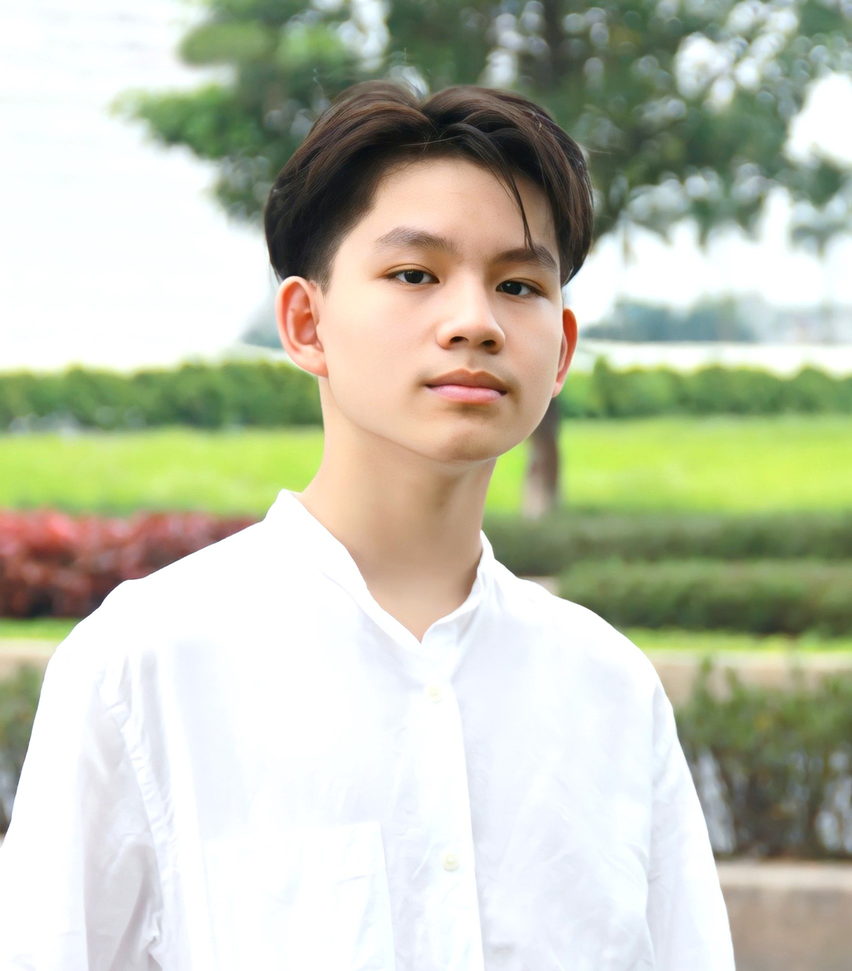 Cá tính, ít nói nhưng Dũng là người sống rất tình cảm, ấm áp.