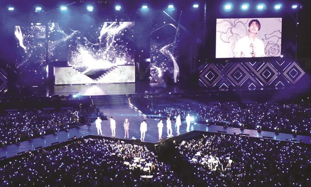 Show Super Junior World Tour - Super Show 9: Road của Super Junior tổ chức tại TPHCM 3/2023 thu hút hơn 15.000 người.