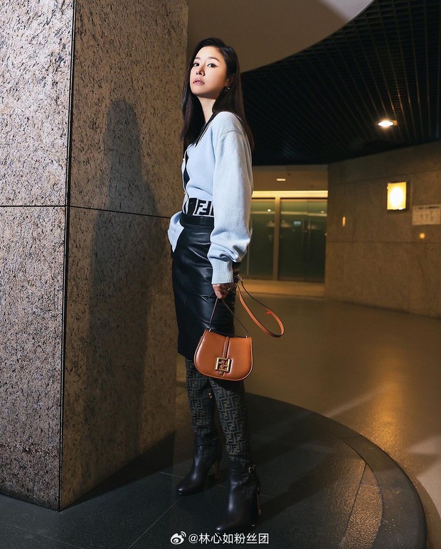 Lâm Tâm Như khoe dáng trong bộ ảnh mới