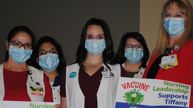 Hình ảnh được bệnh viện đăng tải sau sự kiện ngất xỉu của Tiffany