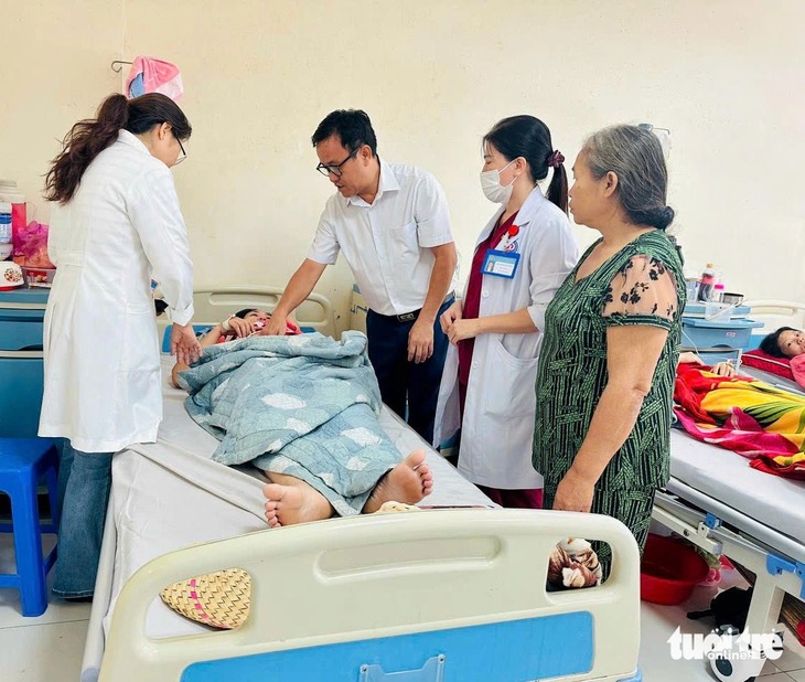 Bị tố 'bệnh nhân đau ruột thừa, bác sĩ... cắt buồng trứng', bệnh viện Bình Dương nói gì? - 1 Bị tố 'bệnh nhân đau ruột thừa, bác sĩ... cắt buồng trứng', bệnh viện Bình Dương nói gì? - 1