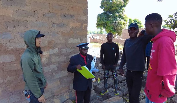 Quang Linh trao quyền tự quyết cho chủ đất, nhưng vẫn sát sao với thủ tục.