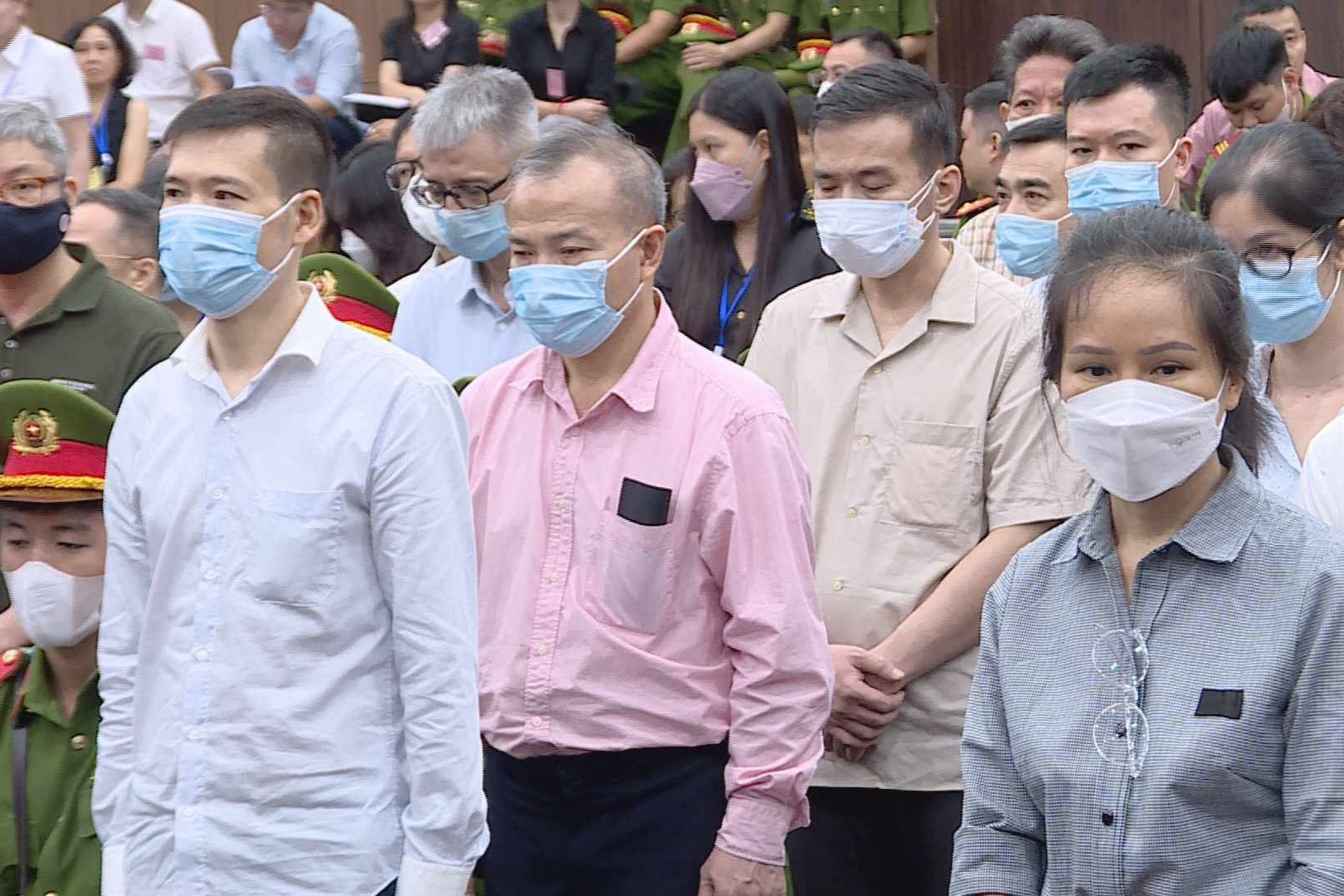 Nhiều bị cáo bị truy tố tội Nhận hối lộ biện minh đó là quà cảm ơn