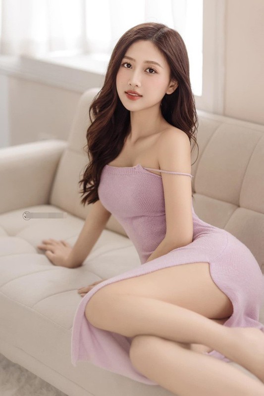 Bùi Thu Hương (sinh năm 1998, quê Bắc Kạn) là Hoa khôi Thanh lịch của cuộc thi 