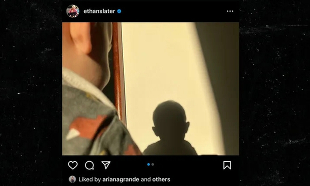 Ariana nhấn thích bài đăng Ethan dành cho Lilly