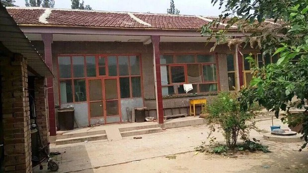 Căn nhà nhỏ nơi Vương Tâm Nghi cùng mẹ, ông và các em sinh sống