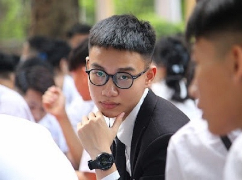 Nguyễn Viết Khôi Nguyên - Thủ khoa khối C toàn quốc năm 2023. 