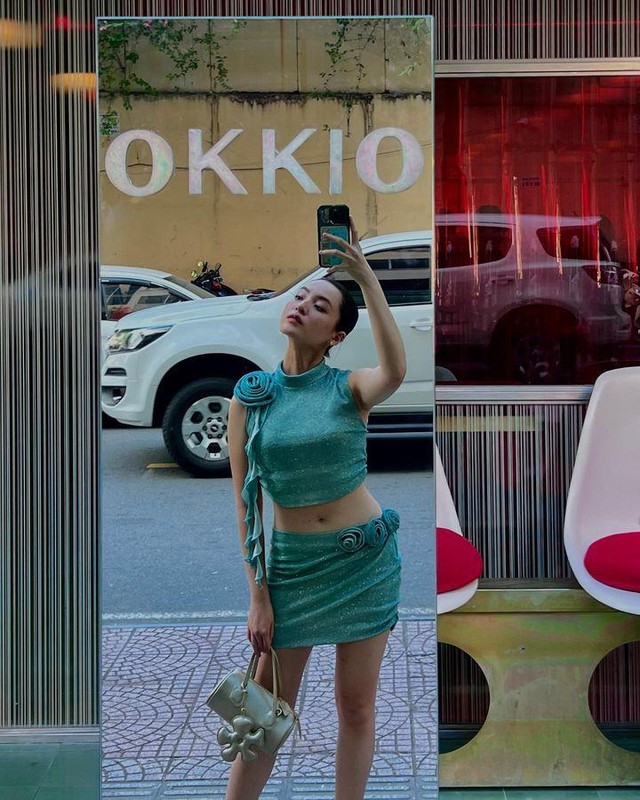 Thời gian gần đây, Thảo Tâm tự tin đăng hình ảnh mặc nội y lên trang cá nhân.