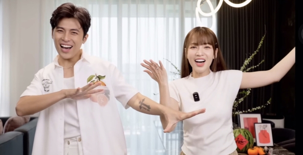 Puka và Gin Tuấn Kiệt sinh sống trong một căn chung cư rộng rãi, đầy đủ tiện nghi