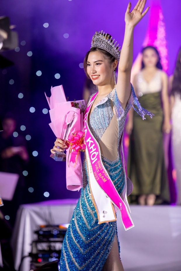 Ở mọi phần thi, nữ sinh đều thể hiện sự tài năng của mình