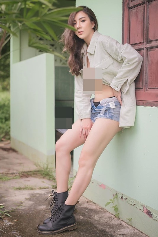 Nữ người mẫu nội y không bận tâm đến những lời bàn tán của cư dân mạng về phong cách thời trang.