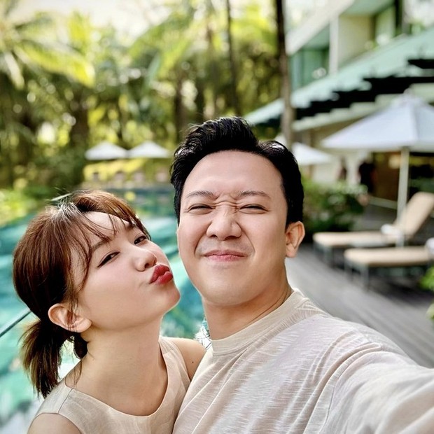 Trấn Thành và Hari Won luôn có những dịp kỷ niệm đặc biệt để cùng đi ăn uống, mua sắm liên tục