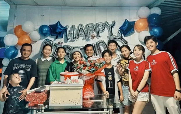 Trước khi kết hôn, đàng trai đã có quan hệ thân thiết với gia đình Puka