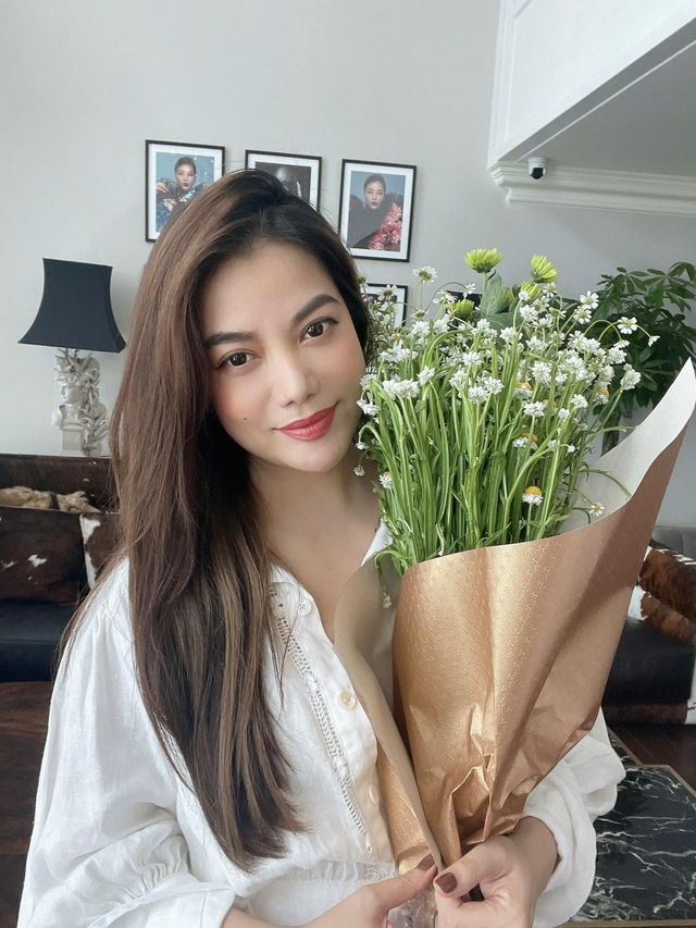 Sắc vóc trẻ trung, quyễn rũ của Trương Ngọc Ánh ở tuổi U50