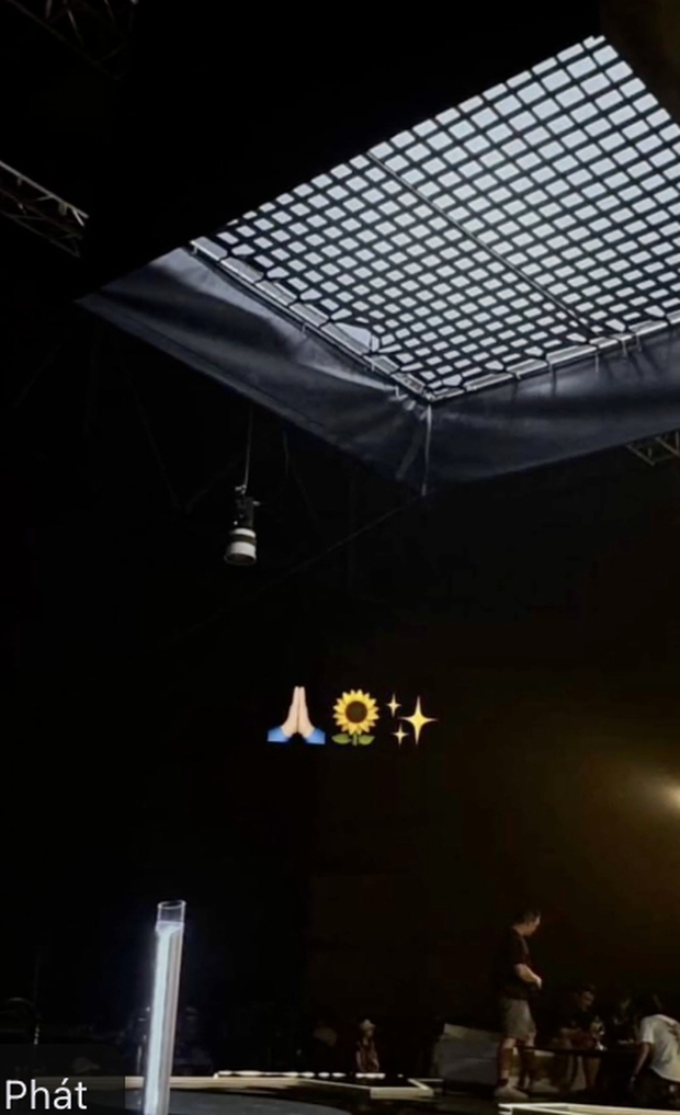 Cô từng đăng story như đang đứng ở một sân khấu, netizen đồn đoán về sự comeback của Hải Tú