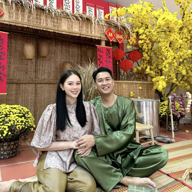 Hậu sinh con, nhan sắc Linh Rin được nhận xét ngày càng mặn mà