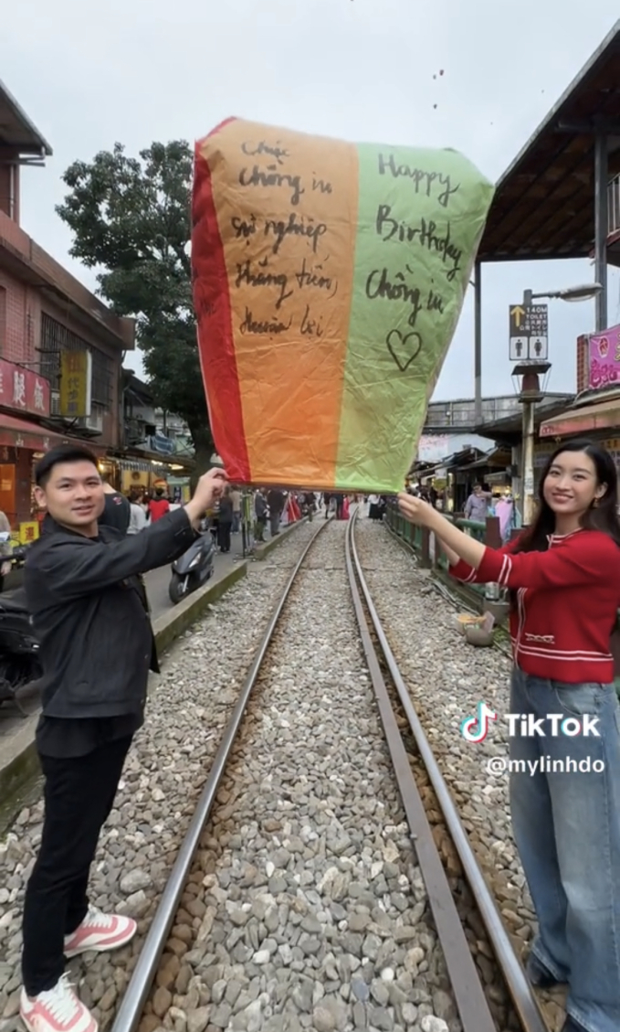 Phu nhân hào môn hạnh phúc gọi thiếu gia Đỗ Vinh Quang là 