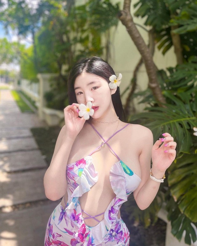 Bài đăng nhanh chóng nhận được nhiều lượt tương tác từ người hâm mộ, nhiều bình luận khen ngợi vẻ ngoài của Yebin.