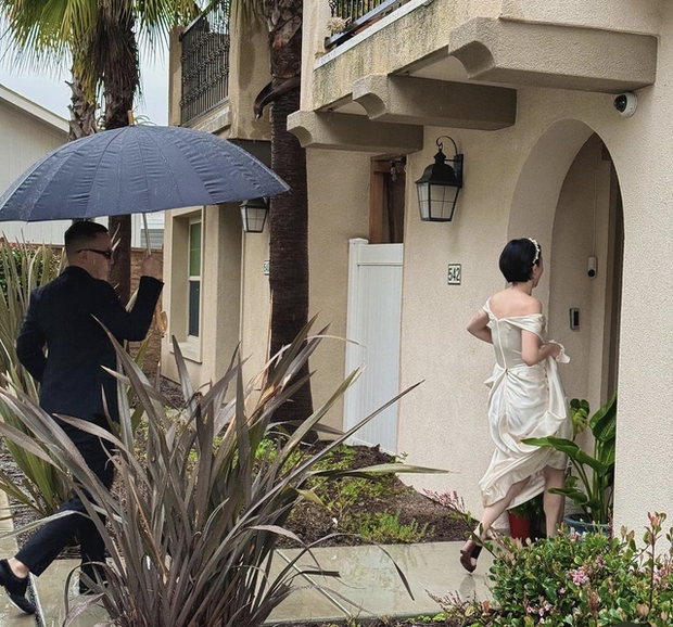 Những khoảnh khắc đời thường đáng yêu của vợ chồng Tóc Tiên khiến dân mạng thích thú