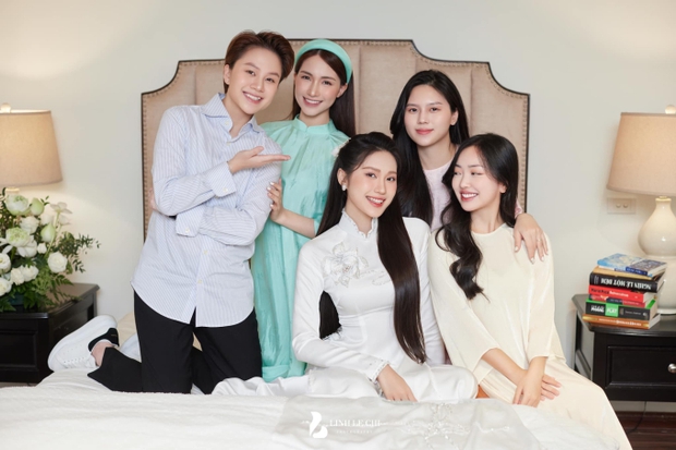 Nhóm bạn hội tụ toàn nàng WAG nổi tiếng xinh đẹp cùng Hoà Minzy và Bảo Hân