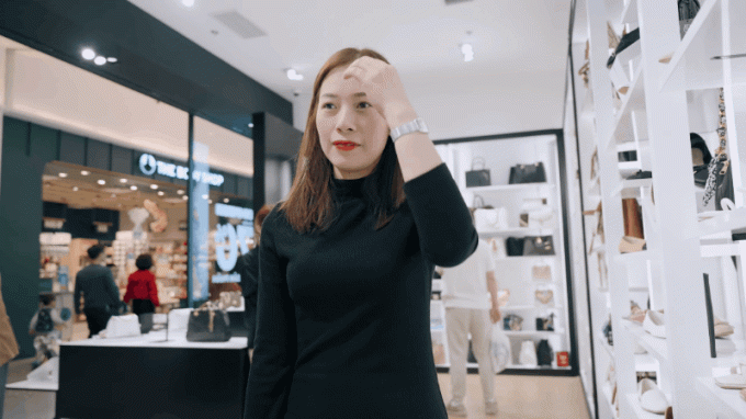 Chị hai Hà Phương gây ấn tượng bởi visual đỉnh, nói tiếng Trung lưu loát